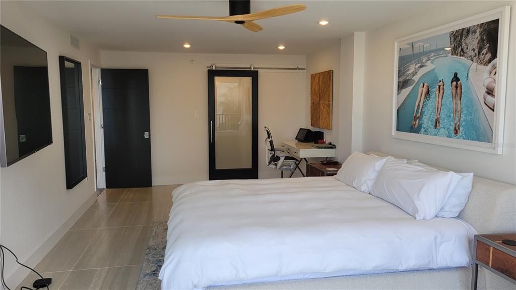 For Rent: $4,900 (2 beds, 2 baths, 1603 Square Feet)