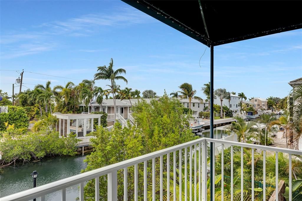 En Venta: $1,199,000 (3 camas, 2 baños, 1200 Pies cuadrados)