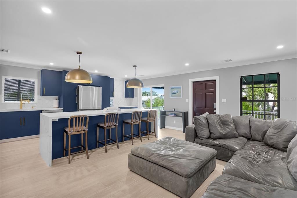 En Venta: $1,199,000 (3 camas, 2 baños, 1200 Pies cuadrados)