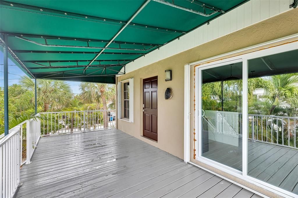 En Venta: $1,199,000 (3 camas, 2 baños, 1200 Pies cuadrados)