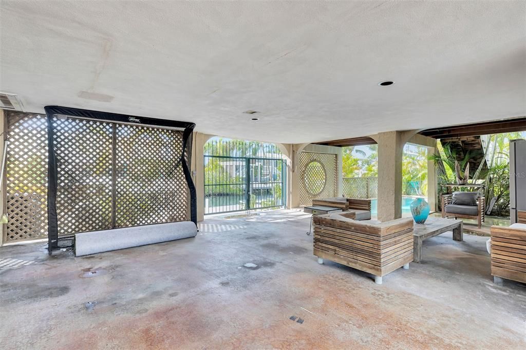 En Venta: $1,199,000 (3 camas, 2 baños, 1200 Pies cuadrados)