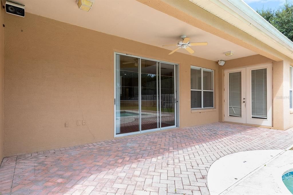 Active With Contract: $524,900 (4 beds, 3 baths, 2828 Square Feet)