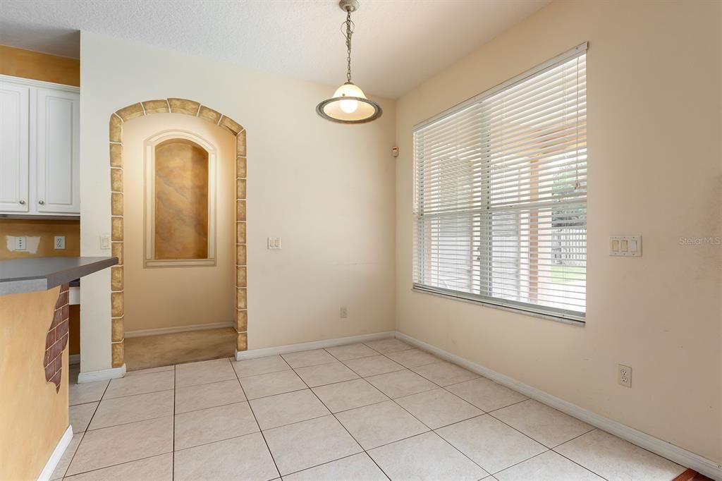 Active With Contract: $524,900 (4 beds, 3 baths, 2828 Square Feet)