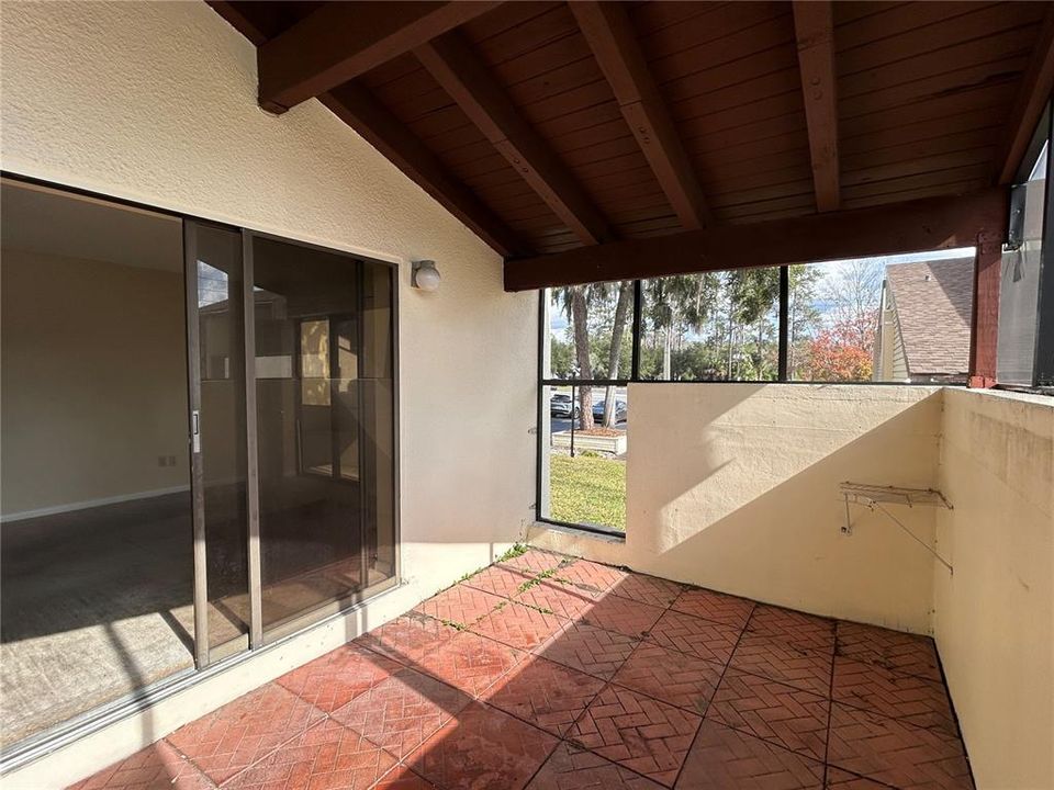 En Venta: $115,000 (1 camas, 1 baños, 978 Pies cuadrados)