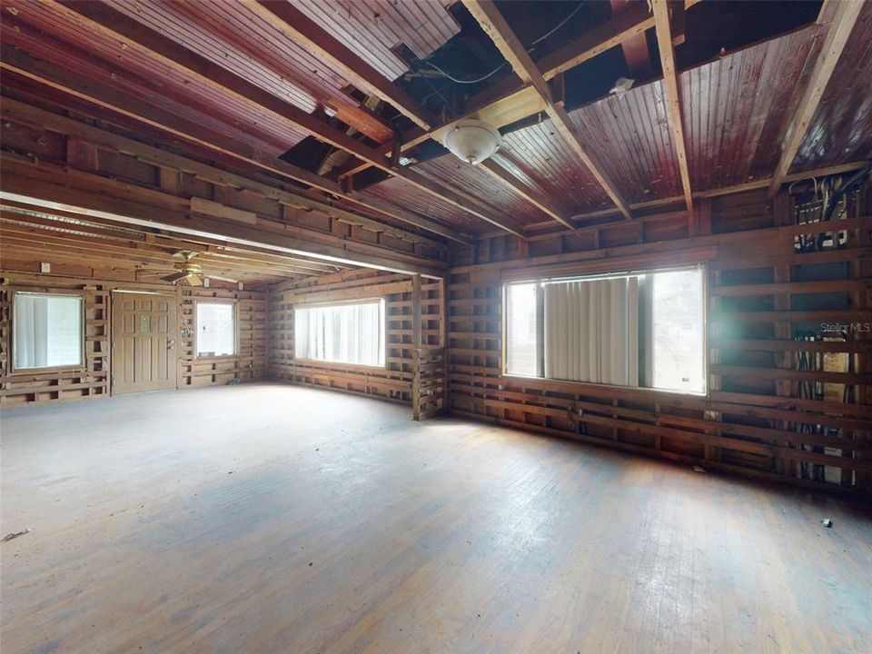 En Venta: $1,111,000 (3 camas, 3 baños, 2845 Pies cuadrados)