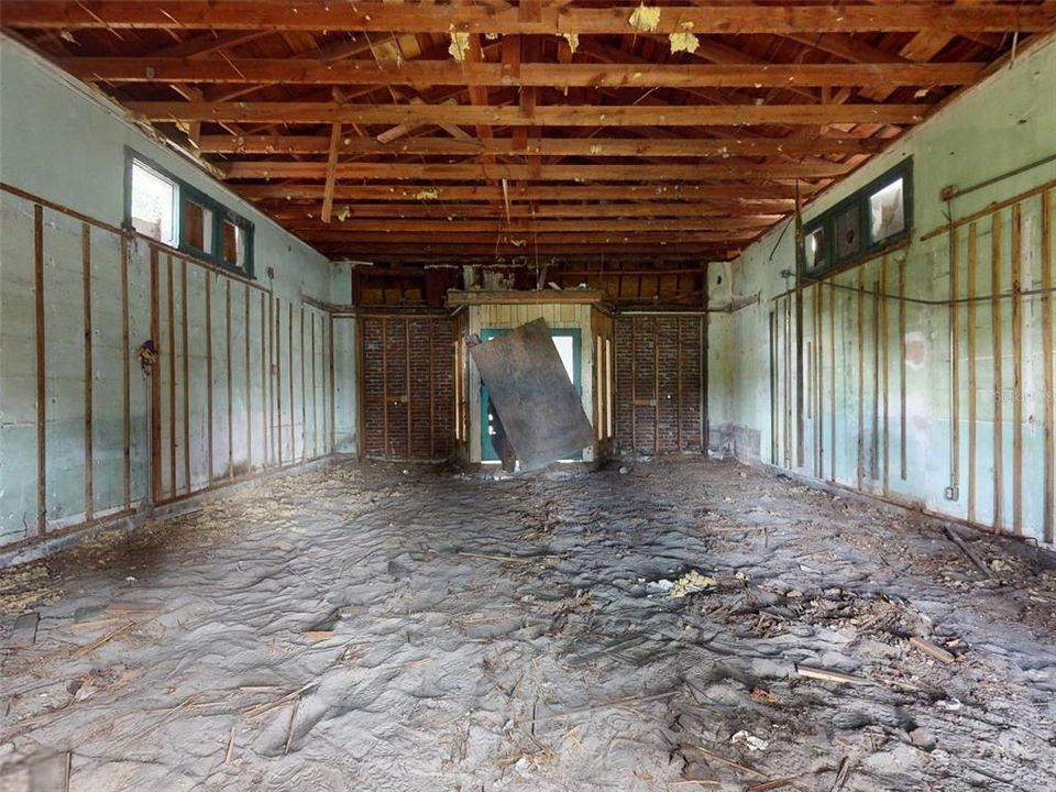 En Venta: $1,111,000 (3 camas, 3 baños, 2845 Pies cuadrados)