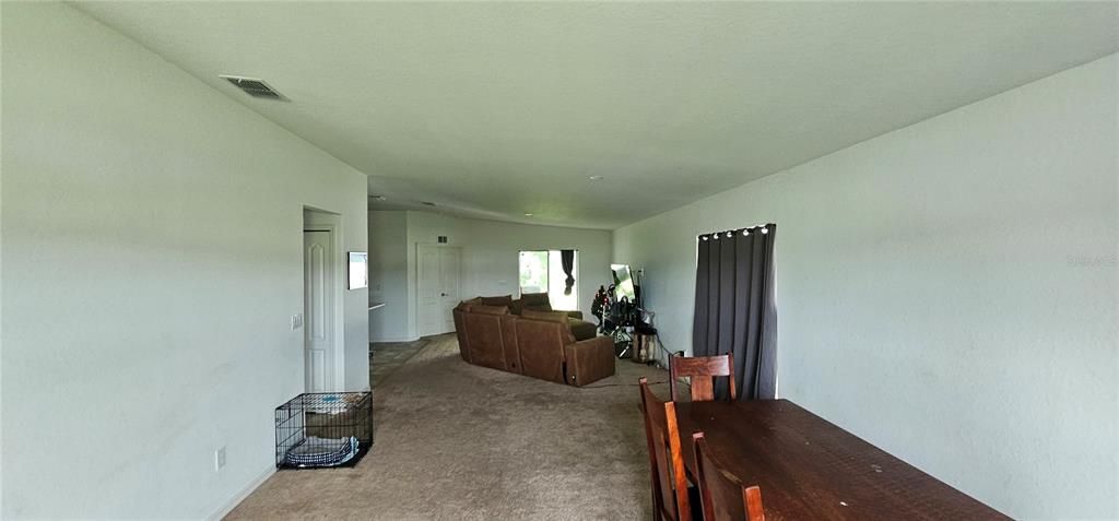 Active With Contract: $225,000 (3 beds, 2 baths, 1720 Square Feet)