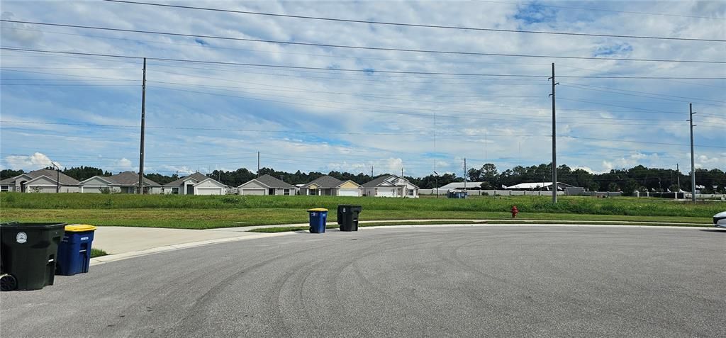 Active With Contract: $225,000 (3 beds, 2 baths, 1720 Square Feet)
