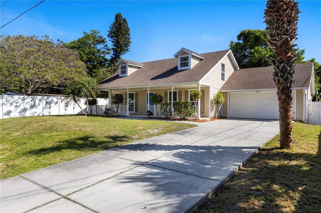 出租: $2,900 (4 贝兹, 3 浴室, 1856 平方英尺)