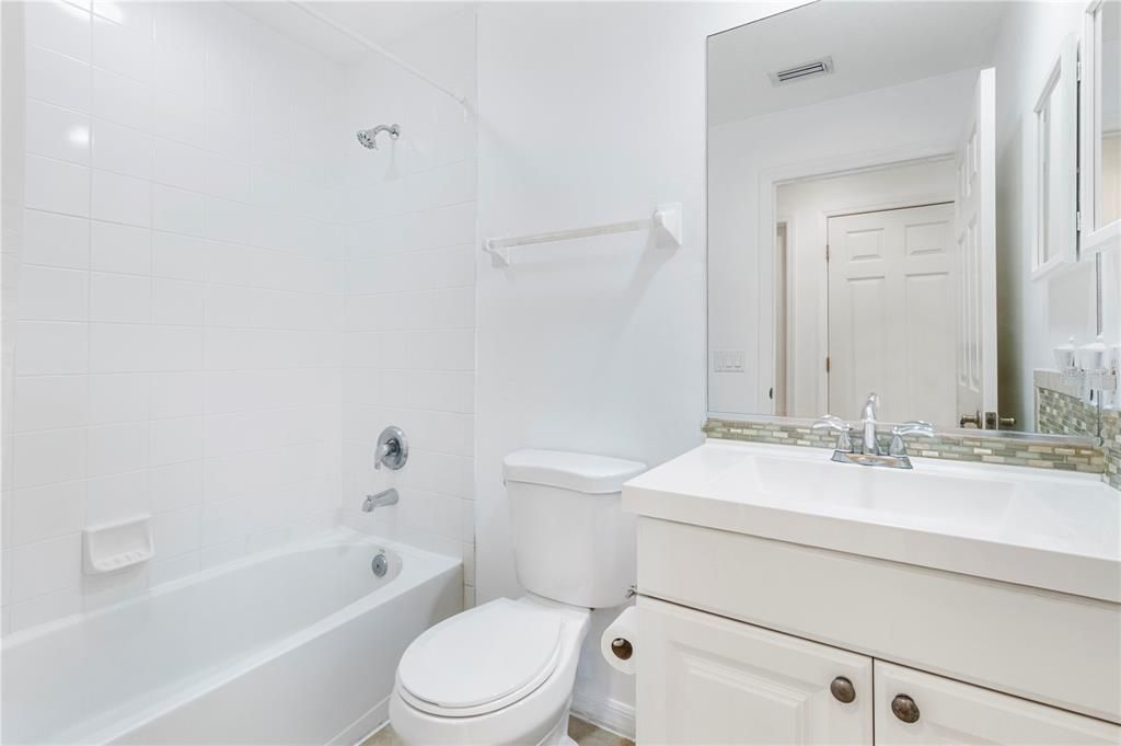 出租: $2,900 (4 贝兹, 3 浴室, 1856 平方英尺)