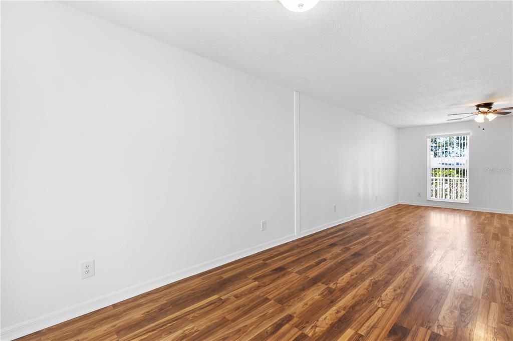 出租: $2,900 (4 贝兹, 3 浴室, 1856 平方英尺)