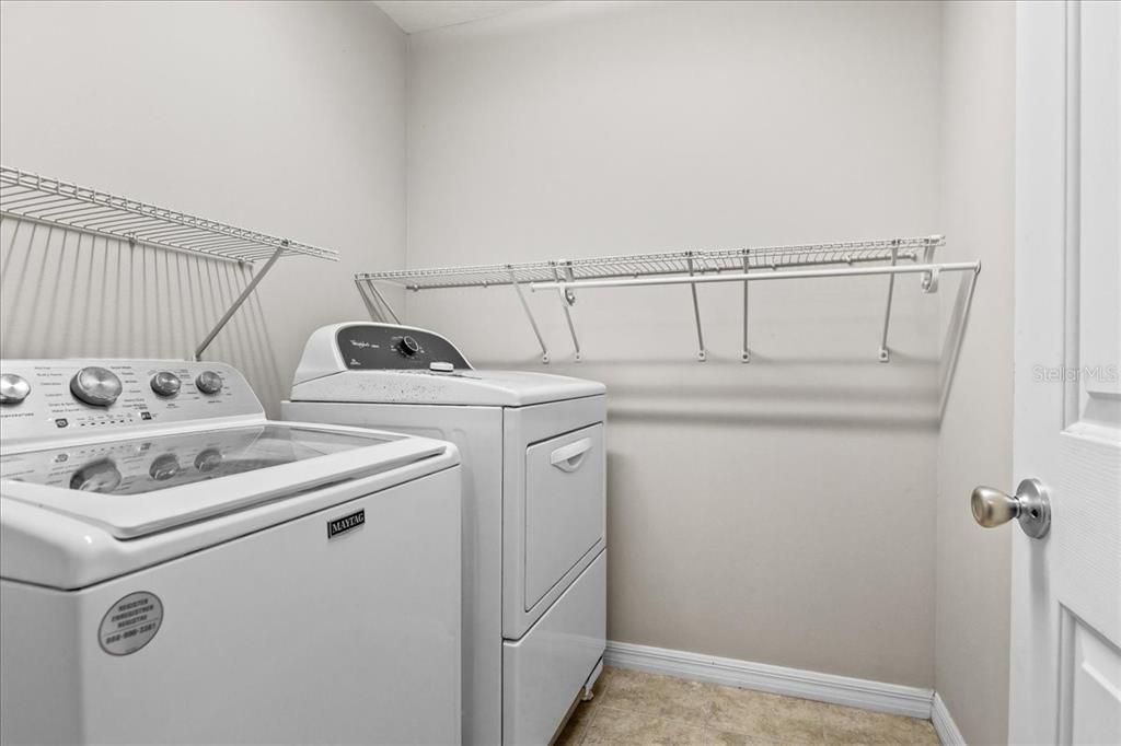 待售: $569,000 (5 贝兹, 4 浴室, 3607 平方英尺)