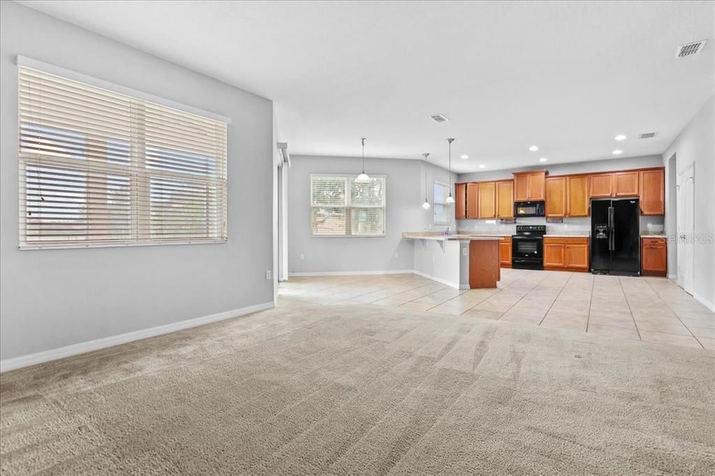 待售: $569,000 (5 贝兹, 4 浴室, 3607 平方英尺)