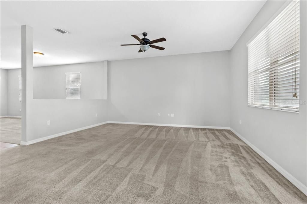 待售: $569,000 (5 贝兹, 4 浴室, 3607 平方英尺)