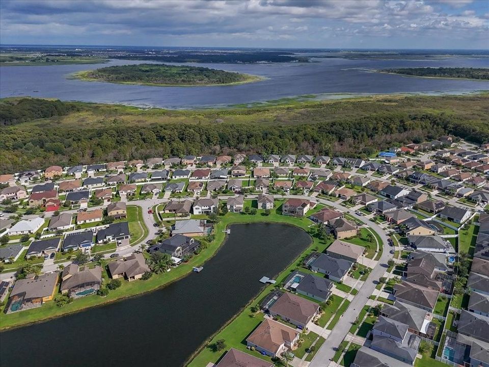 待售: $569,000 (5 贝兹, 4 浴室, 3607 平方英尺)