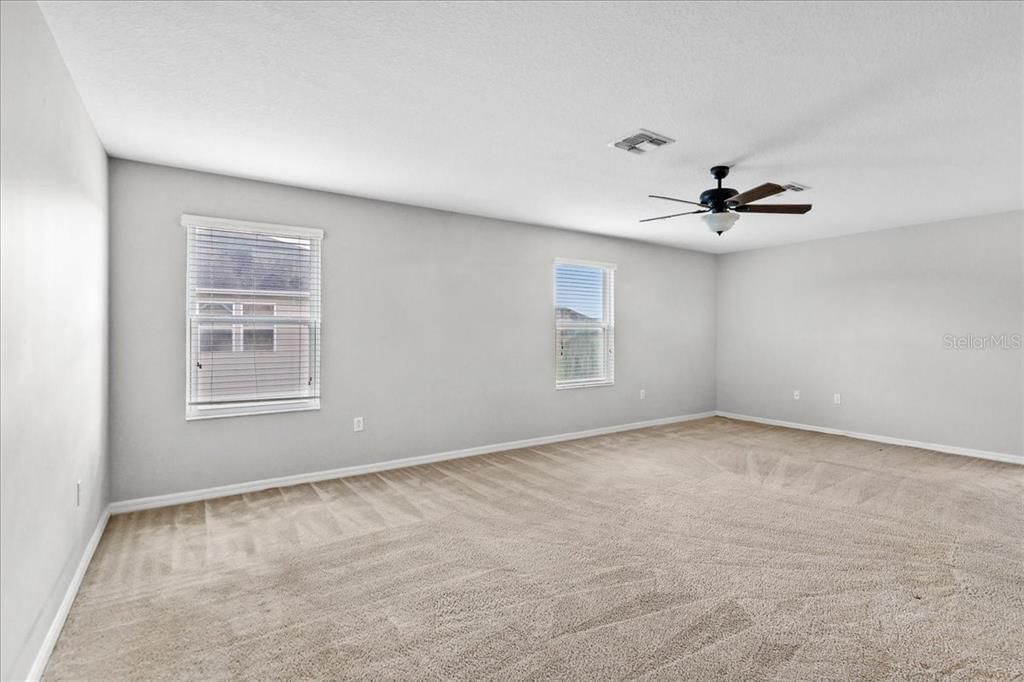 待售: $569,000 (5 贝兹, 4 浴室, 3607 平方英尺)