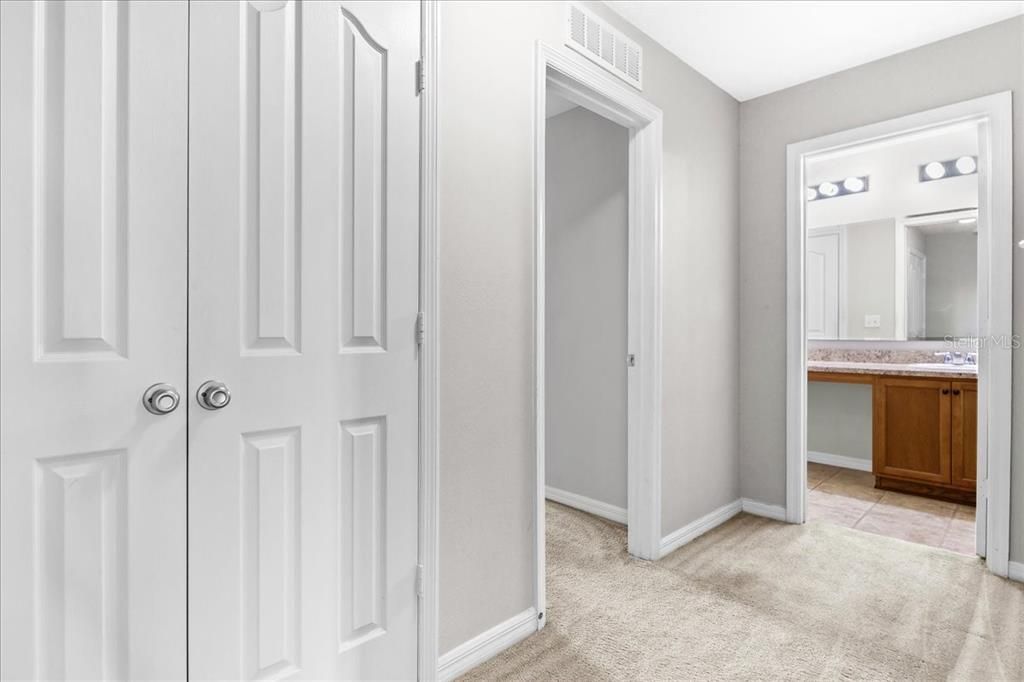 待售: $569,000 (5 贝兹, 4 浴室, 3607 平方英尺)