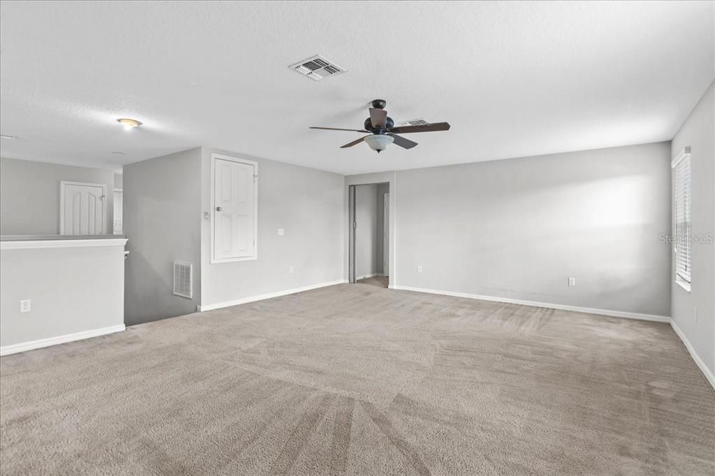 待售: $569,000 (5 贝兹, 4 浴室, 3607 平方英尺)