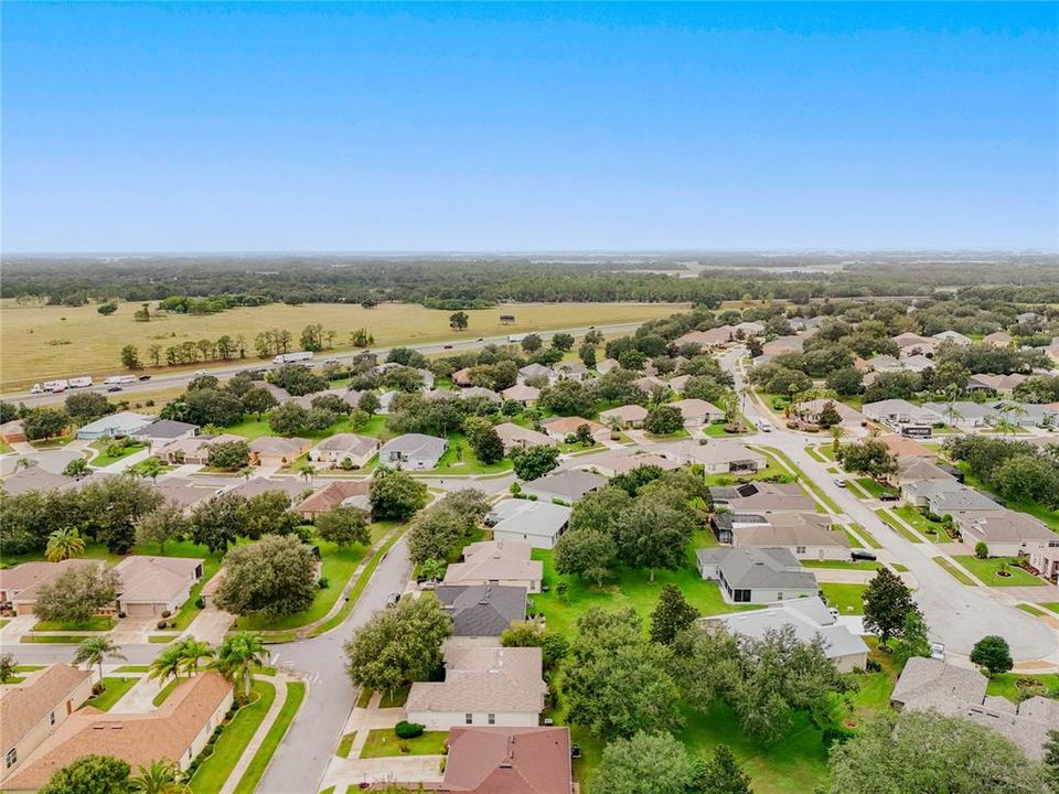 合同活跃: $349,000 (2 贝兹, 2 浴室, 2163 平方英尺)