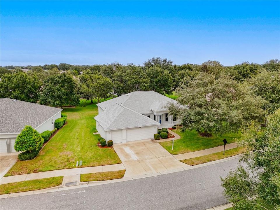 合同活跃: $349,000 (2 贝兹, 2 浴室, 2163 平方英尺)