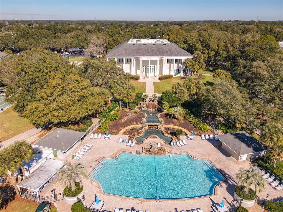 合同活跃: $349,000 (2 贝兹, 2 浴室, 2163 平方英尺)