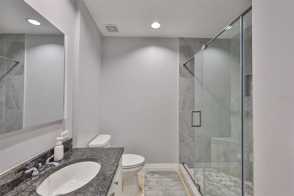 For Rent: $7,000 (3 beds, 3 baths, 1733 Square Feet)