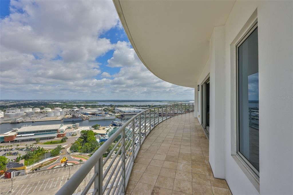 For Rent: $7,000 (3 beds, 3 baths, 1733 Square Feet)