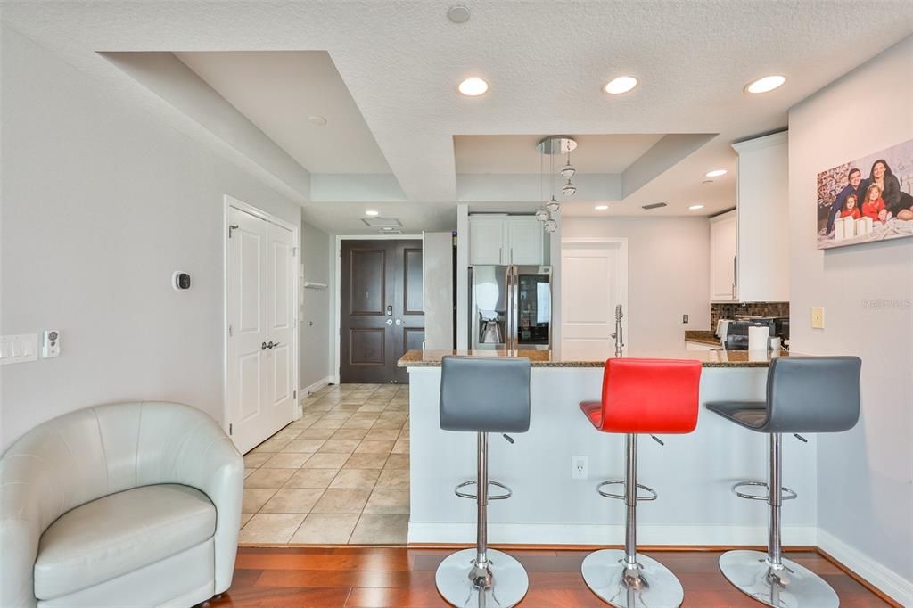 For Rent: $7,000 (3 beds, 3 baths, 1733 Square Feet)