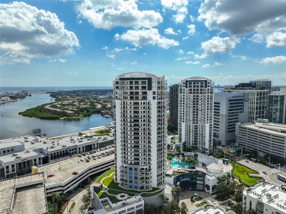 For Rent: $7,000 (3 beds, 3 baths, 1733 Square Feet)