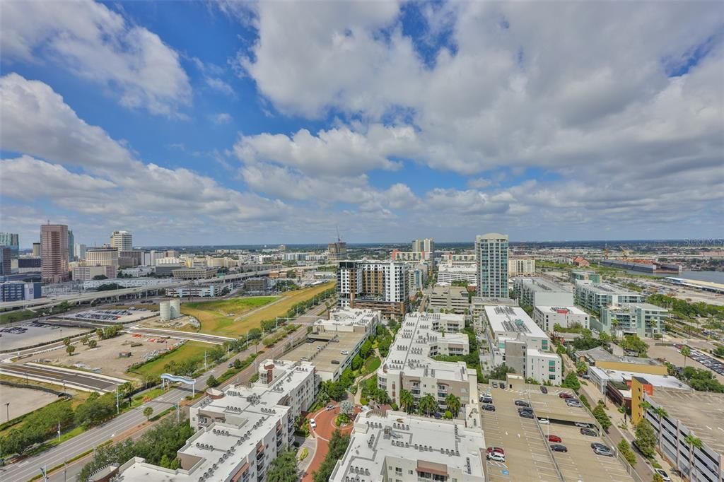 For Rent: $7,000 (3 beds, 3 baths, 1733 Square Feet)