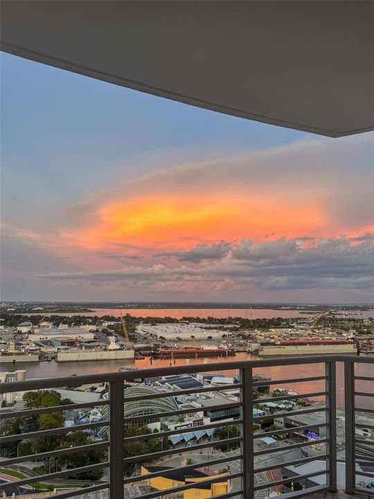 For Rent: $7,000 (3 beds, 3 baths, 1733 Square Feet)