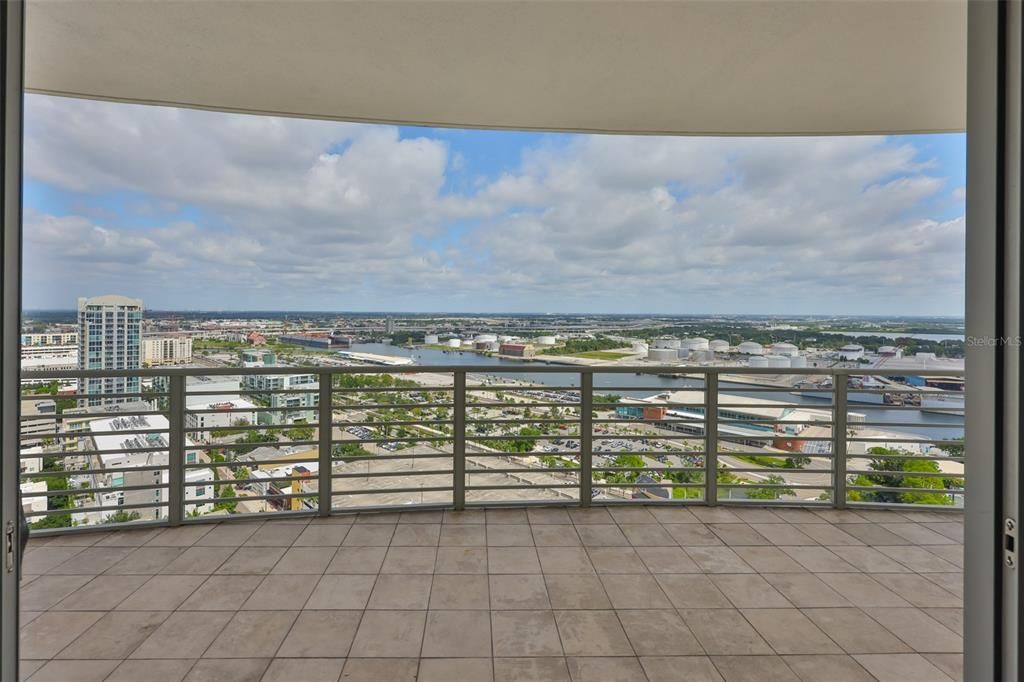 For Rent: $7,000 (3 beds, 3 baths, 1733 Square Feet)