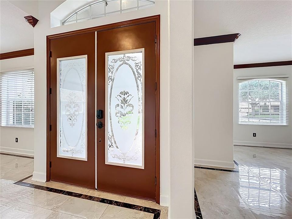 В аренду: $3,850 (5 спален, 3 ванн, 3742 Квадратных фут)