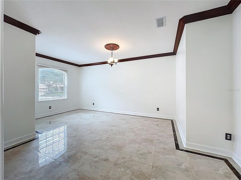 В аренду: $3,850 (5 спален, 3 ванн, 3742 Квадратных фут)