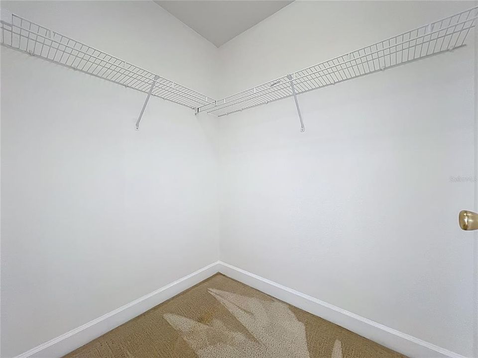 В аренду: $3,850 (5 спален, 3 ванн, 3742 Квадратных фут)