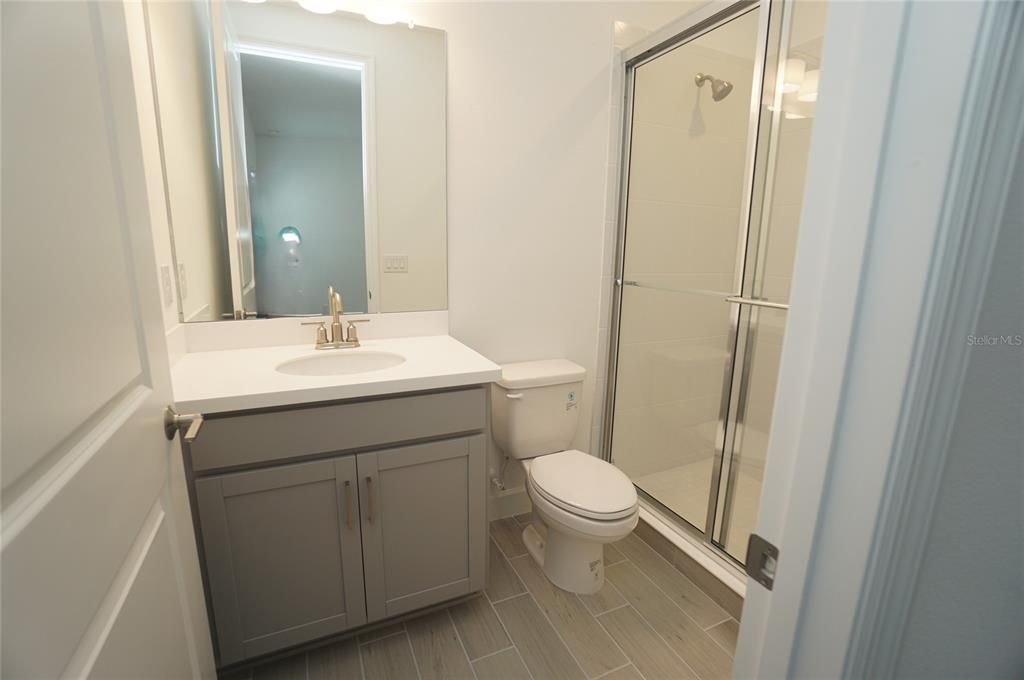 В аренду: $3,750 (5 спален, 4 ванн, 3845 Квадратных фут)