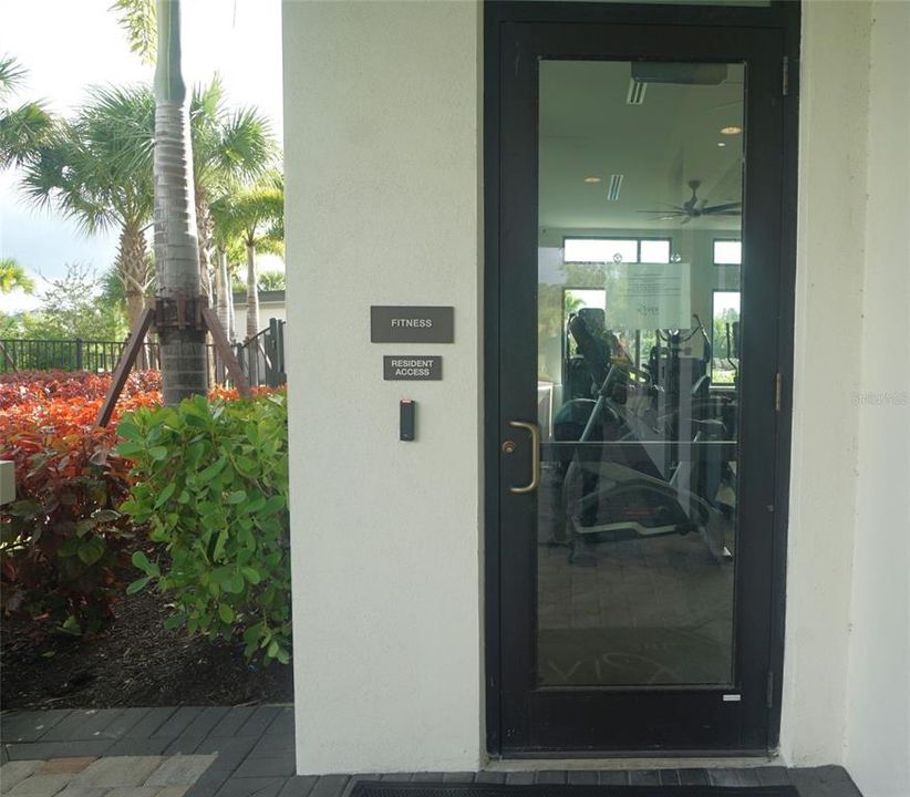 В аренду: $3,750 (5 спален, 4 ванн, 3845 Квадратных фут)