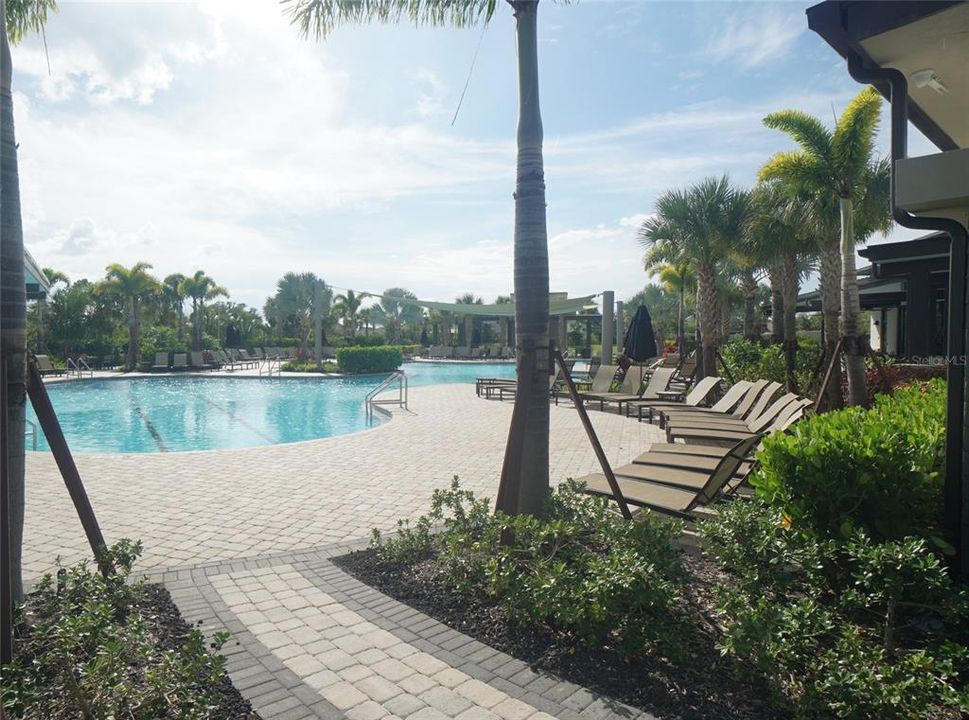 В аренду: $3,750 (5 спален, 4 ванн, 3845 Квадратных фут)