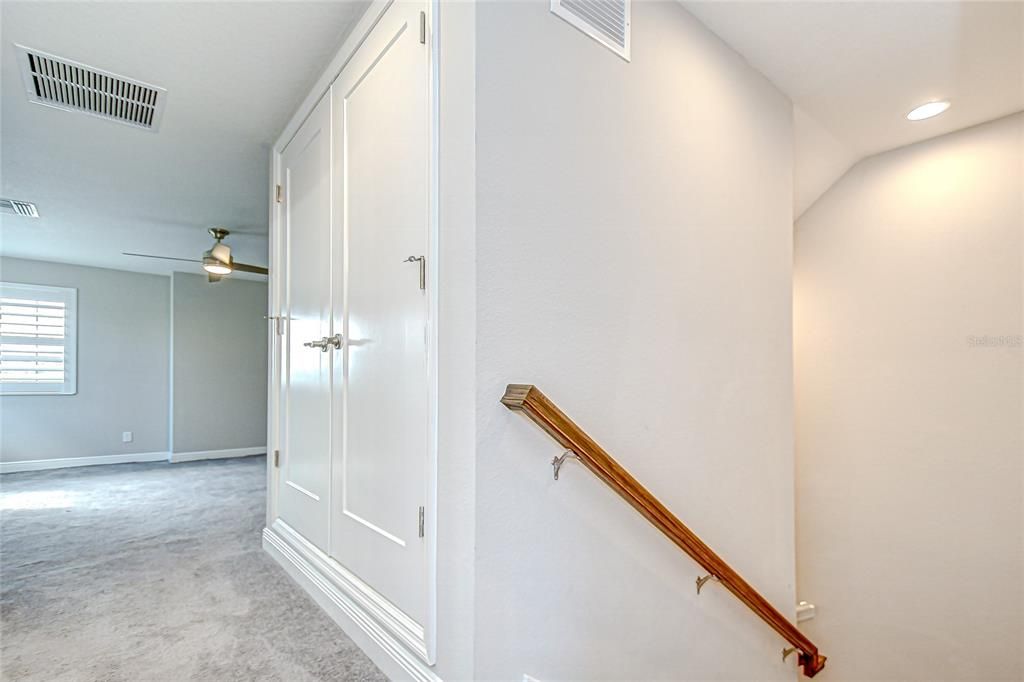 For Sale: $1,149,000 (5 beds, 4 baths, 3307 Square Feet)