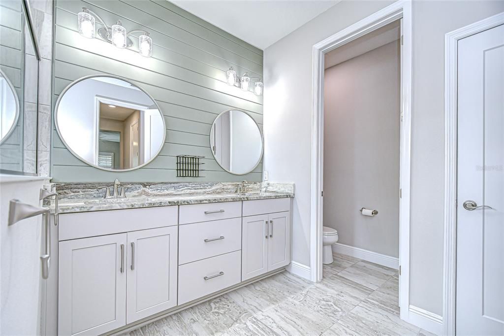 For Sale: $1,149,000 (5 beds, 4 baths, 3307 Square Feet)