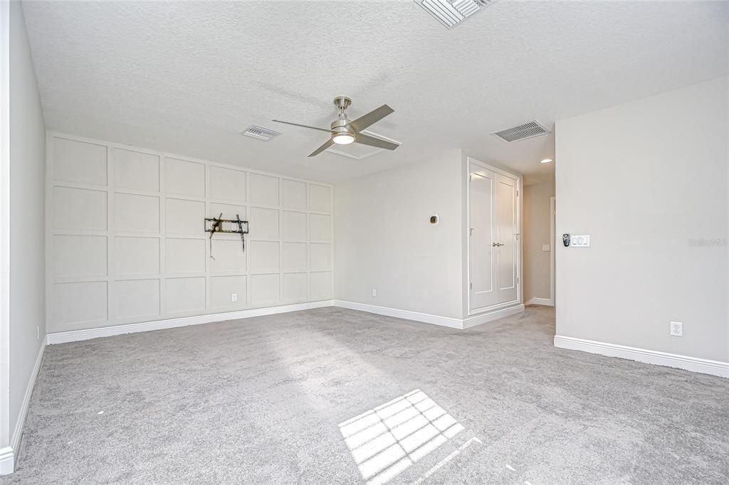 For Sale: $1,149,000 (5 beds, 4 baths, 3307 Square Feet)