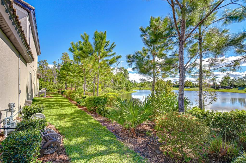 For Sale: $1,149,000 (5 beds, 4 baths, 3307 Square Feet)