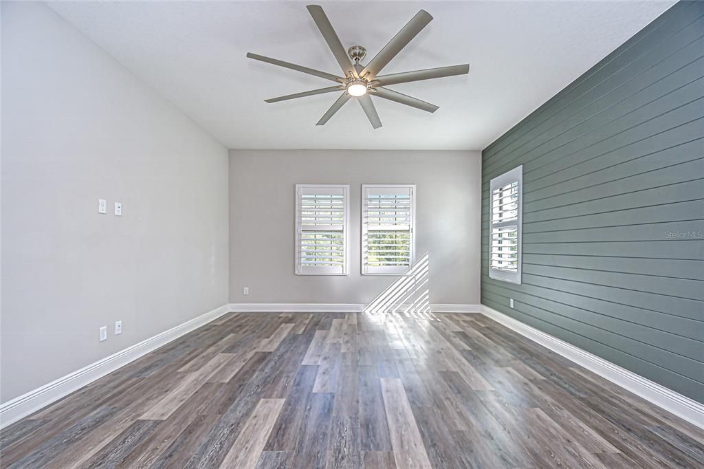 For Sale: $1,149,000 (5 beds, 4 baths, 3307 Square Feet)