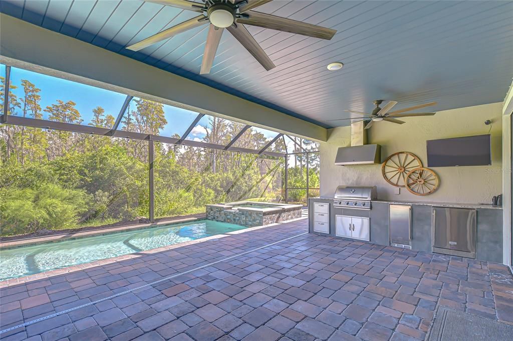 For Sale: $1,149,000 (5 beds, 4 baths, 3307 Square Feet)