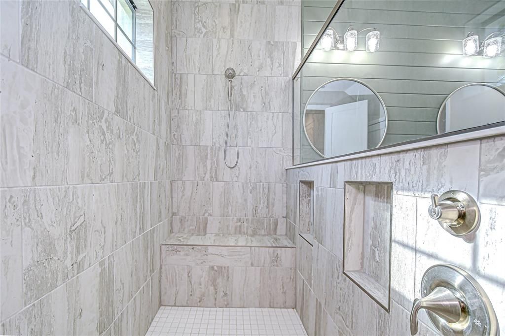 For Sale: $1,149,000 (5 beds, 4 baths, 3307 Square Feet)