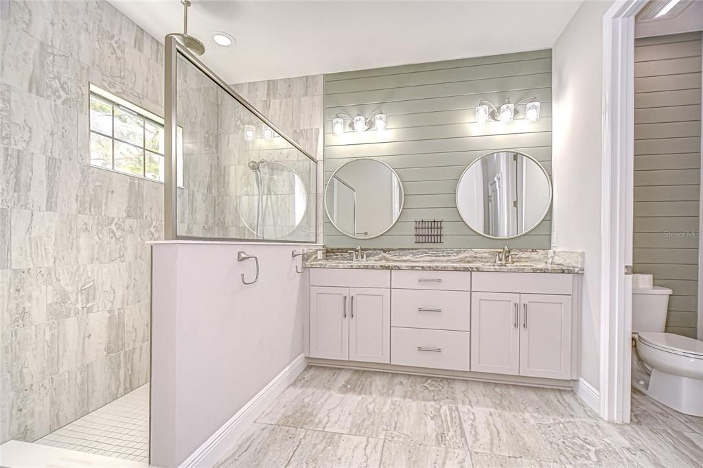 For Sale: $1,149,000 (5 beds, 4 baths, 3307 Square Feet)