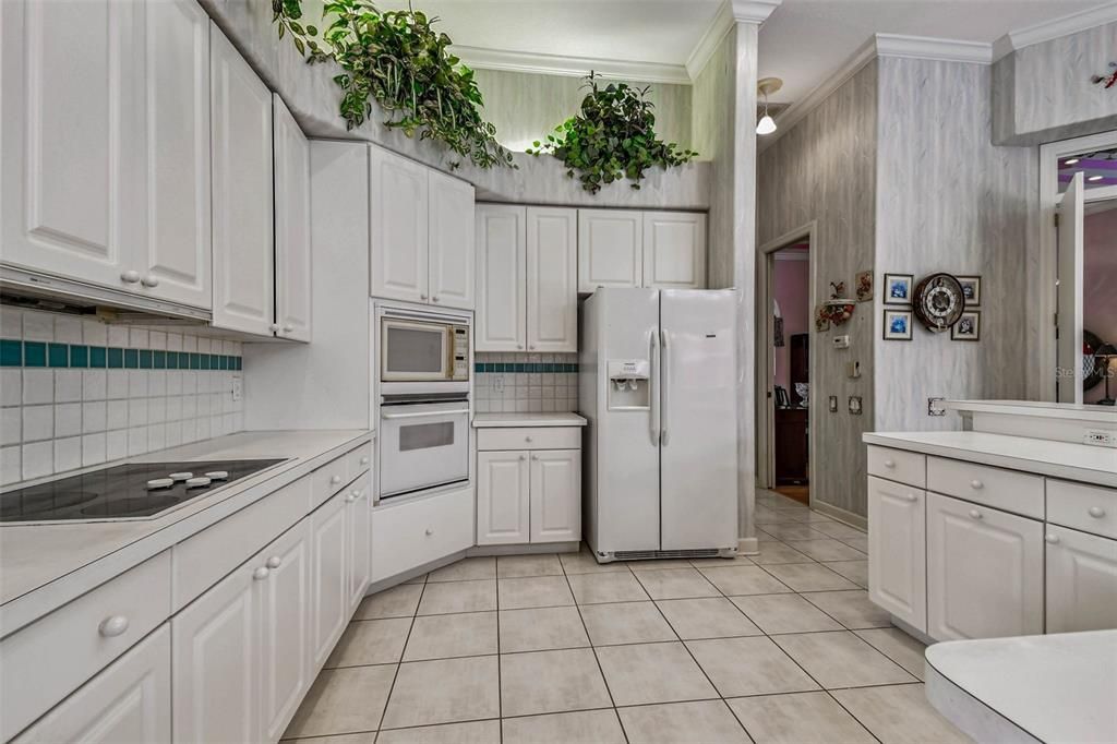 For Sale: $984,950 (4 beds, 3 baths, 3210 Square Feet)