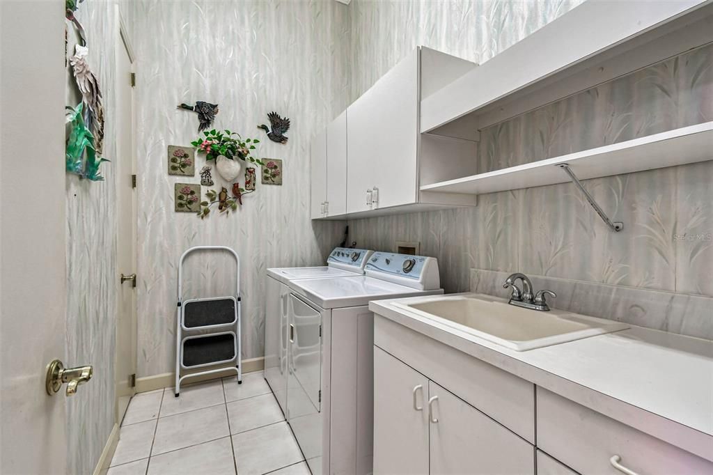 For Sale: $984,950 (4 beds, 3 baths, 3210 Square Feet)