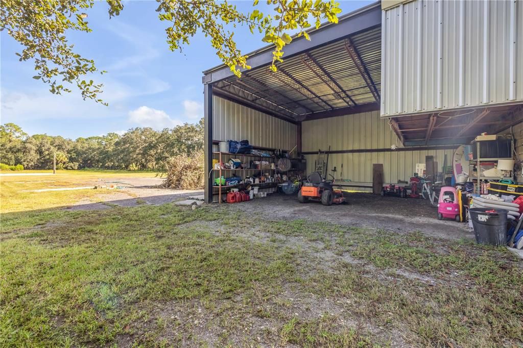 En Venta: $1,390,000 (4 camas, 3 baños, 2550 Pies cuadrados)