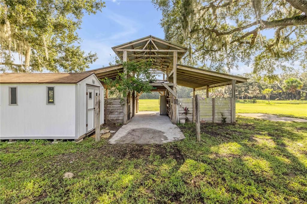 En Venta: $1,390,000 (4 camas, 3 baños, 2550 Pies cuadrados)